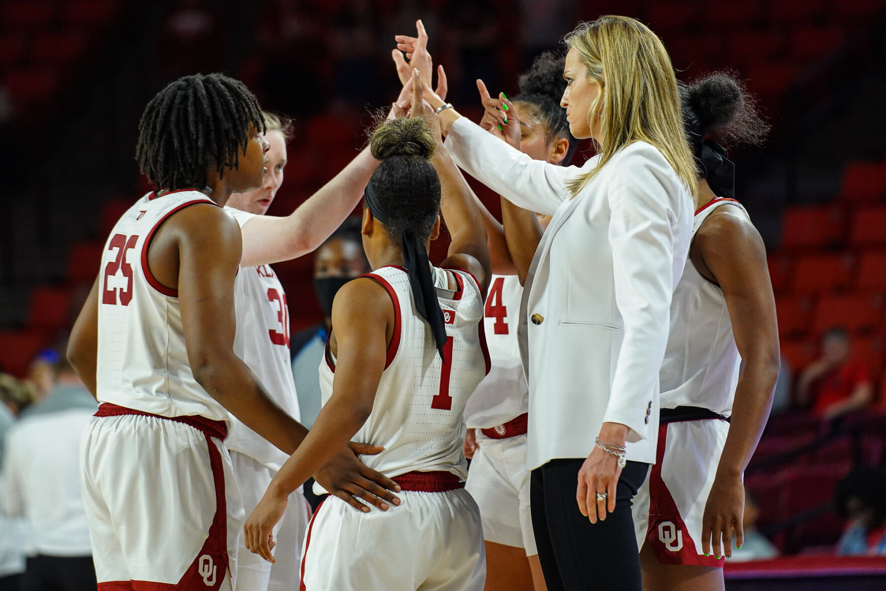Jennie Baranczyk and the Sooners